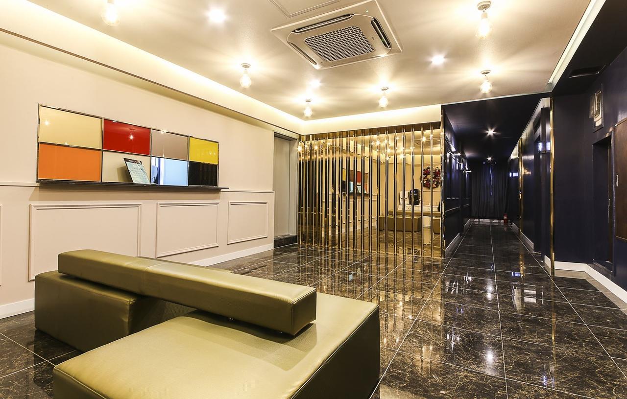 Carino Hotel Busan Bagian luar foto