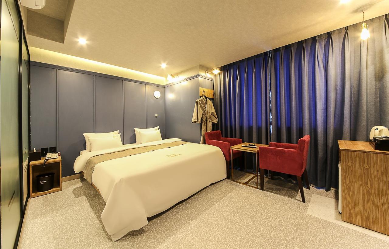 Carino Hotel Busan Bagian luar foto